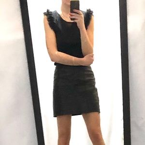 Black Top Frilly Sleeves
